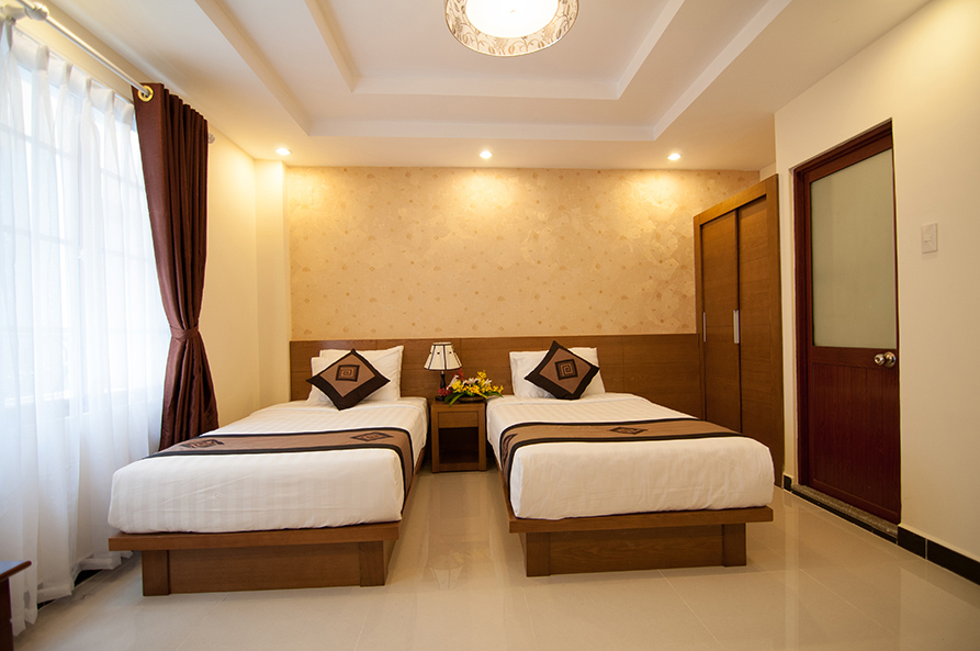 Giường ngủ đôi khách sạn đẹp