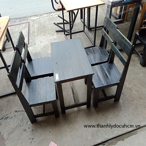 Thanh lý bộ bàn ghế cafe Milano